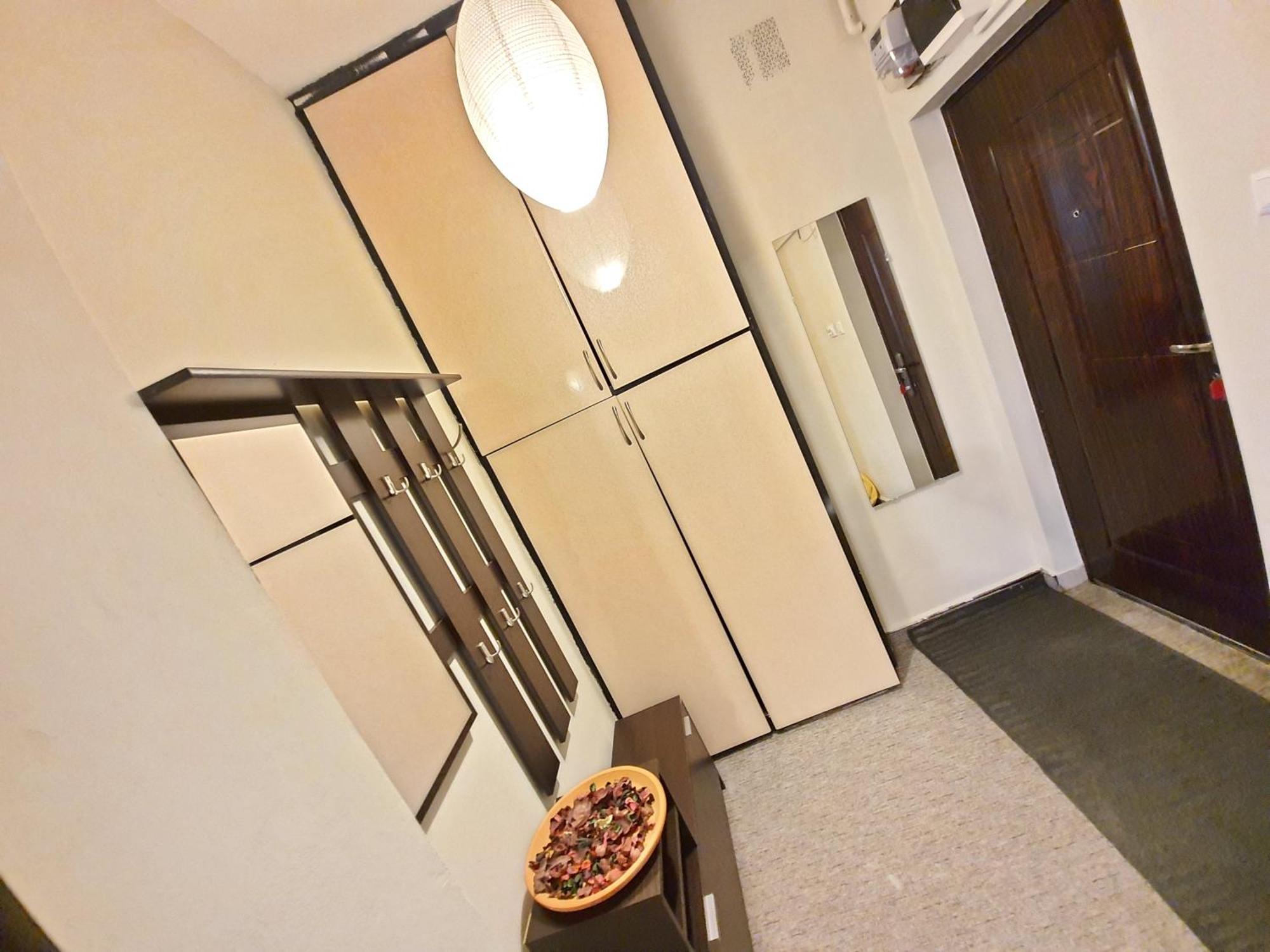 Global Downtown Apartments - Universitate - Calea Victoriei Bukarest Exteriör bild